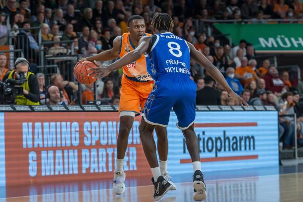 1击败卡塔 1击败卡塔